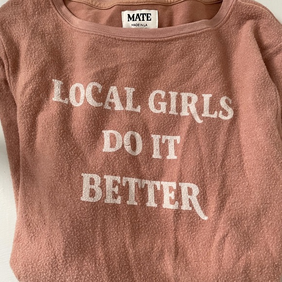 Pullover - Picture 2 of 3